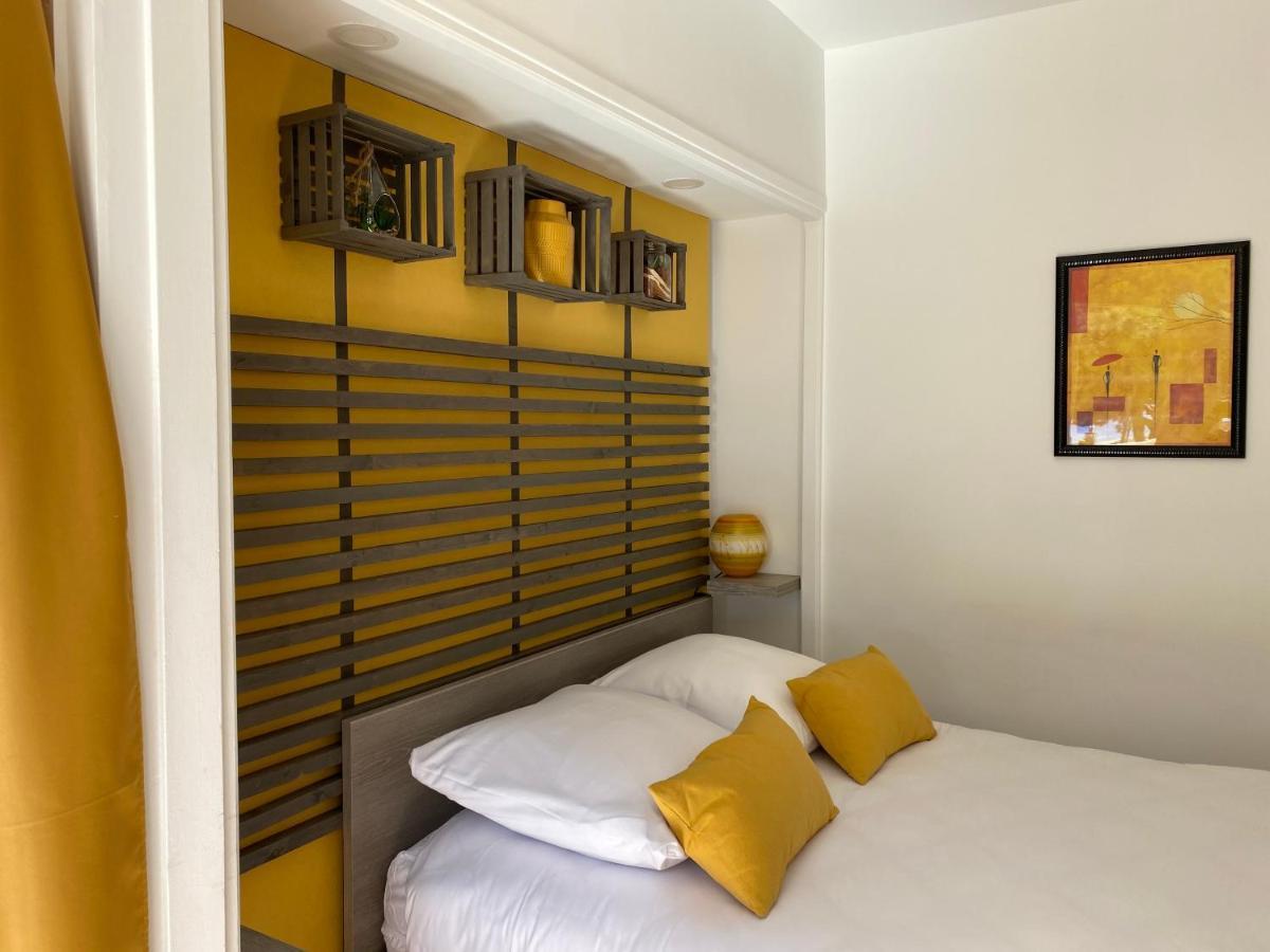 Logis Hotel Restaurant Le Kalliste Hyeres Luaran gambar