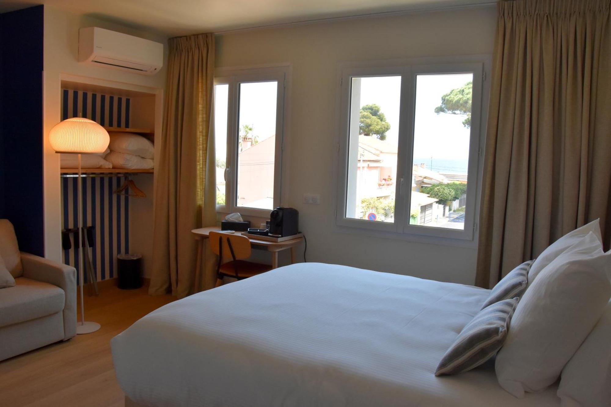 Logis Hotel Restaurant Le Kalliste Hyeres Luaran gambar